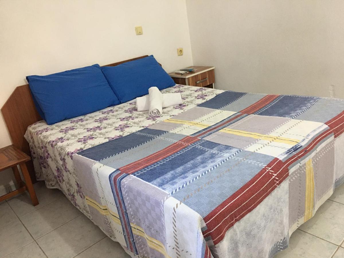 Keramos Pansiyon Finike Kültér fotó