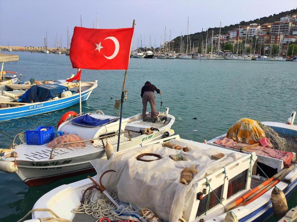 Keramos Pansiyon Finike Kültér fotó